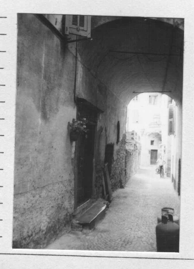 Casa Panizzi (casa) - Badalucco (IM)  (XVI)