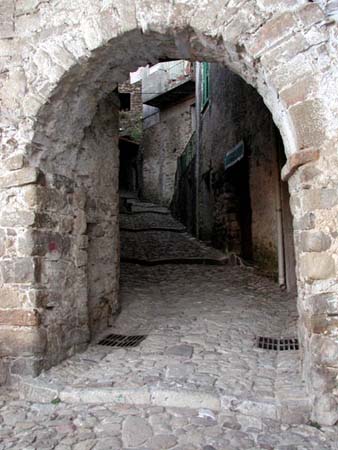 Portaro Piano (porta) - Bajardo (IM)  (XIV)