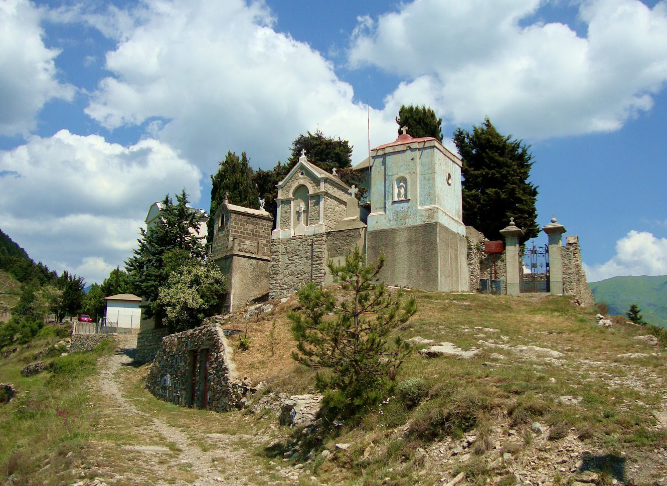 Fortino ora Cimitero (ex) (fortino, difensivo) - Triora (IM)  (XV)