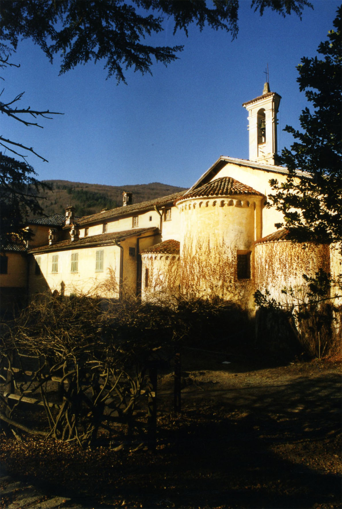 Abbazia Fornelli ora villa Raggi (abbazia) - Mallare (SV) 