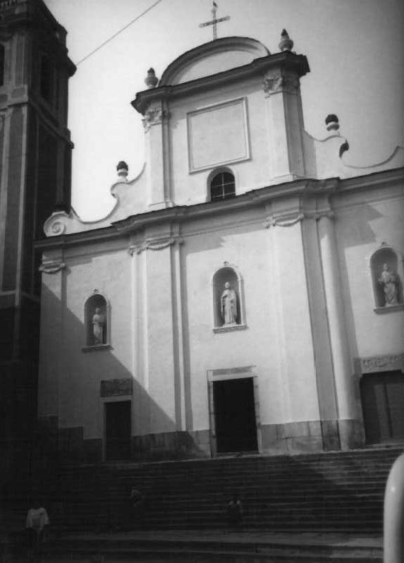 Chiesa di S. Nicolò di Bari (chiesa, parrocchiale) - Perinaldo (IM)  (XV, seconda metà)