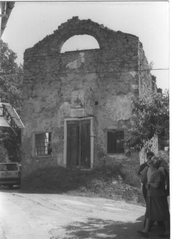 Oratorio 1633 (oratorio (ruderi), confraternita) - Follo (SP)  (XVII)