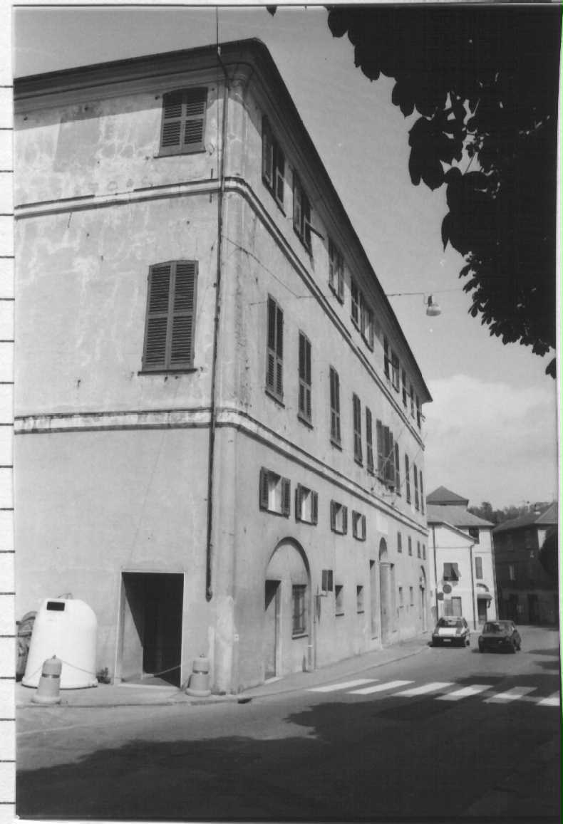 Palazzo delle Piane (palazzo, nobiliare) - Campomorone (GE)  (XVI)