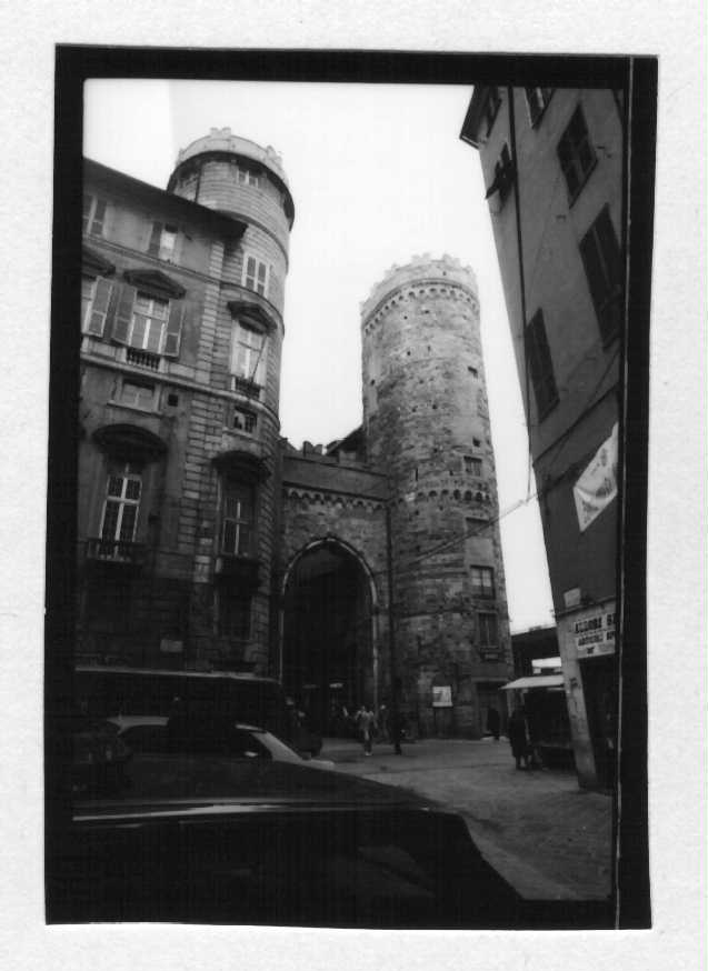 Porta dei Vacca o di S. Fede (porta, cittadina) - Genova (GE)  (XII)