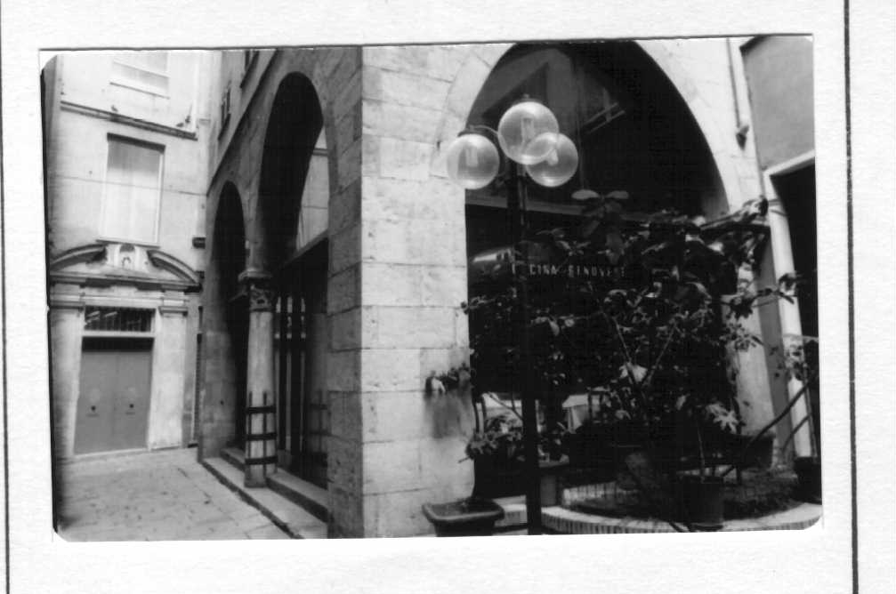 Casa del XIII secolo (casa, ad appartamenti) - Genova (GE)  (XIII)