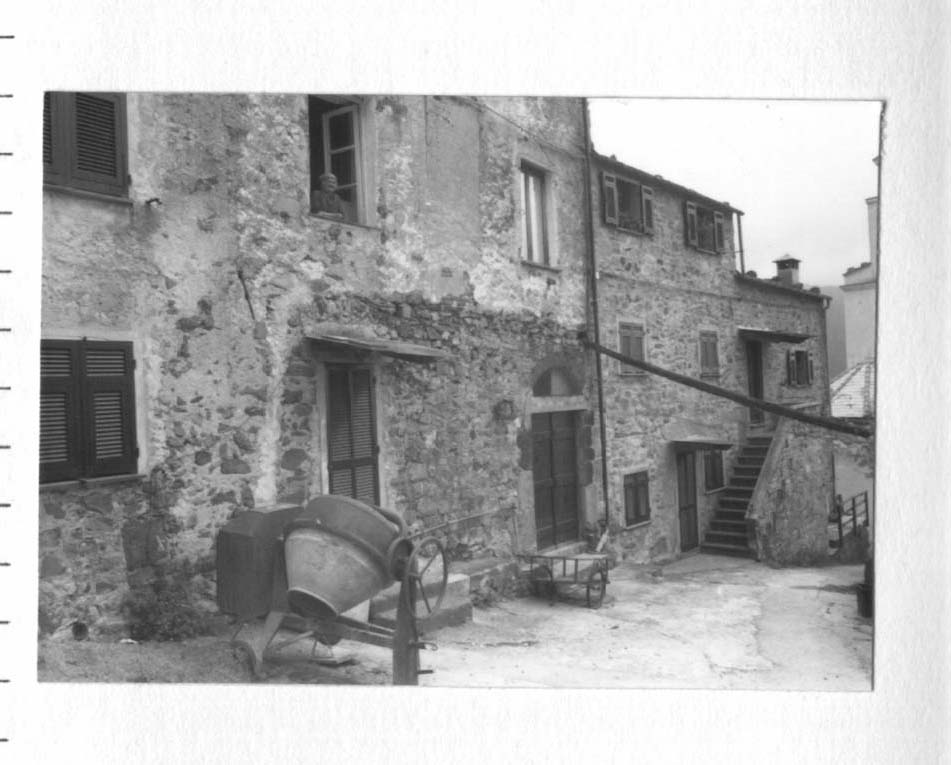 Casa Barletta (casa, contadina) - Levanto (SP)  (XV)