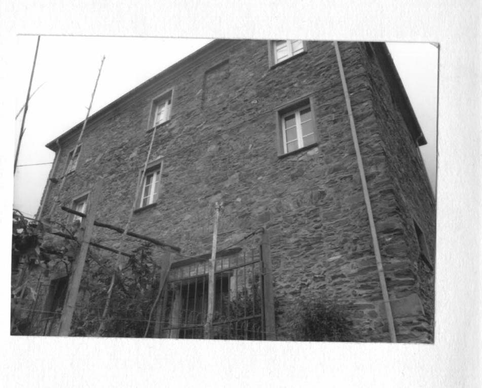 Casa Zattera (casa, rurale) - Levanto (SP)  (XVI)