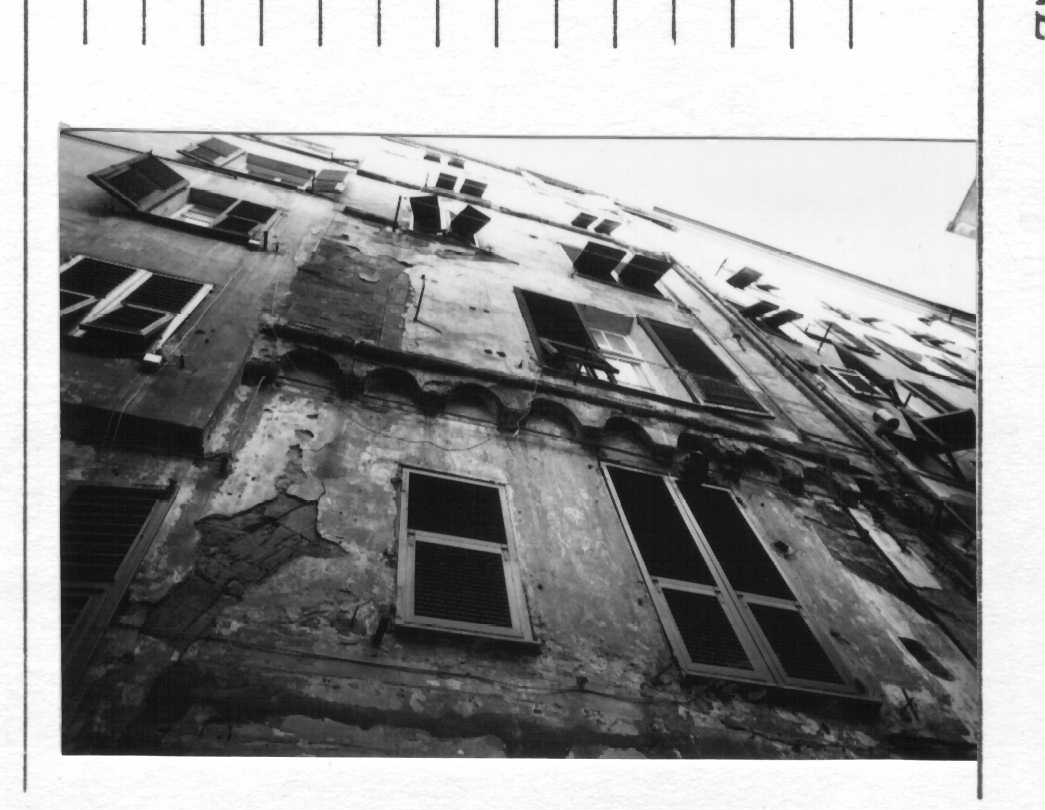 casa in Vico Indoratori 8 (casa, ad appartamenti) - Genova (GE)  (XIII)