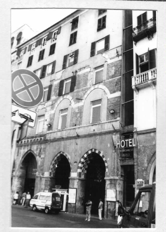 Portico (portico, pubblico) - Genova (GE)  (XII)