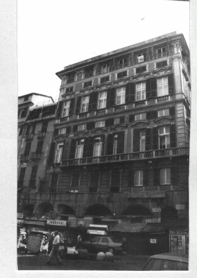 Portico (portico, pubblico) - Genova (GE)  (XII)