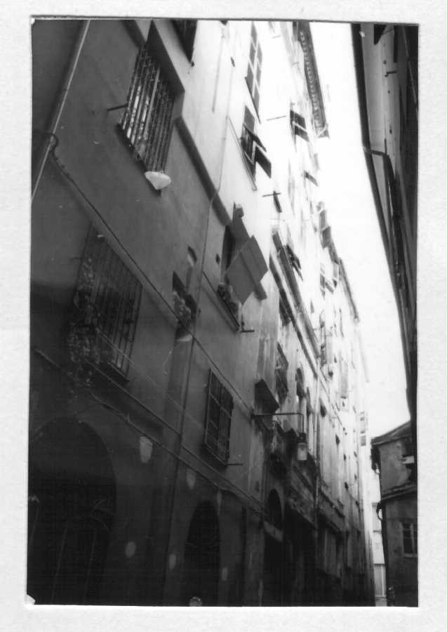 casa, di abitazione - Genova (GE)  (XVI)