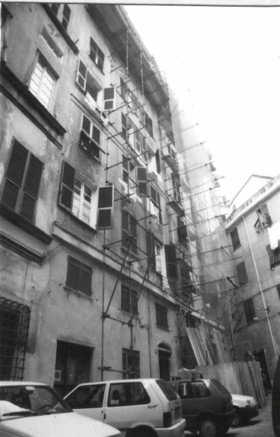 casa in Piazza Pinelli 4 (casa a schiera) - Genova (GE)  (XI)