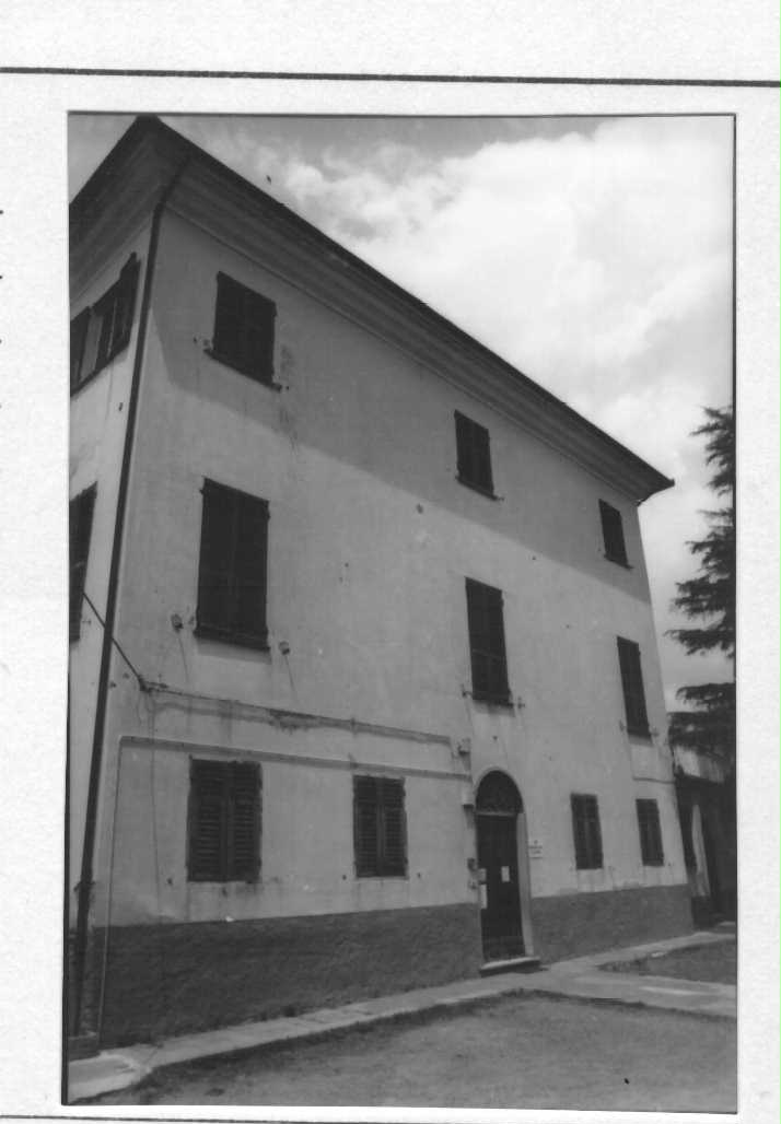 Villa Sottanis (villa, signorile) - Casarza Ligure (GE)  (XIX, Fine)