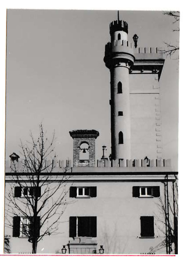 Torre Castello e Borgo Borlasca (torre castello e borgo, privati) - Isola del Cantone (GE)  (XX)