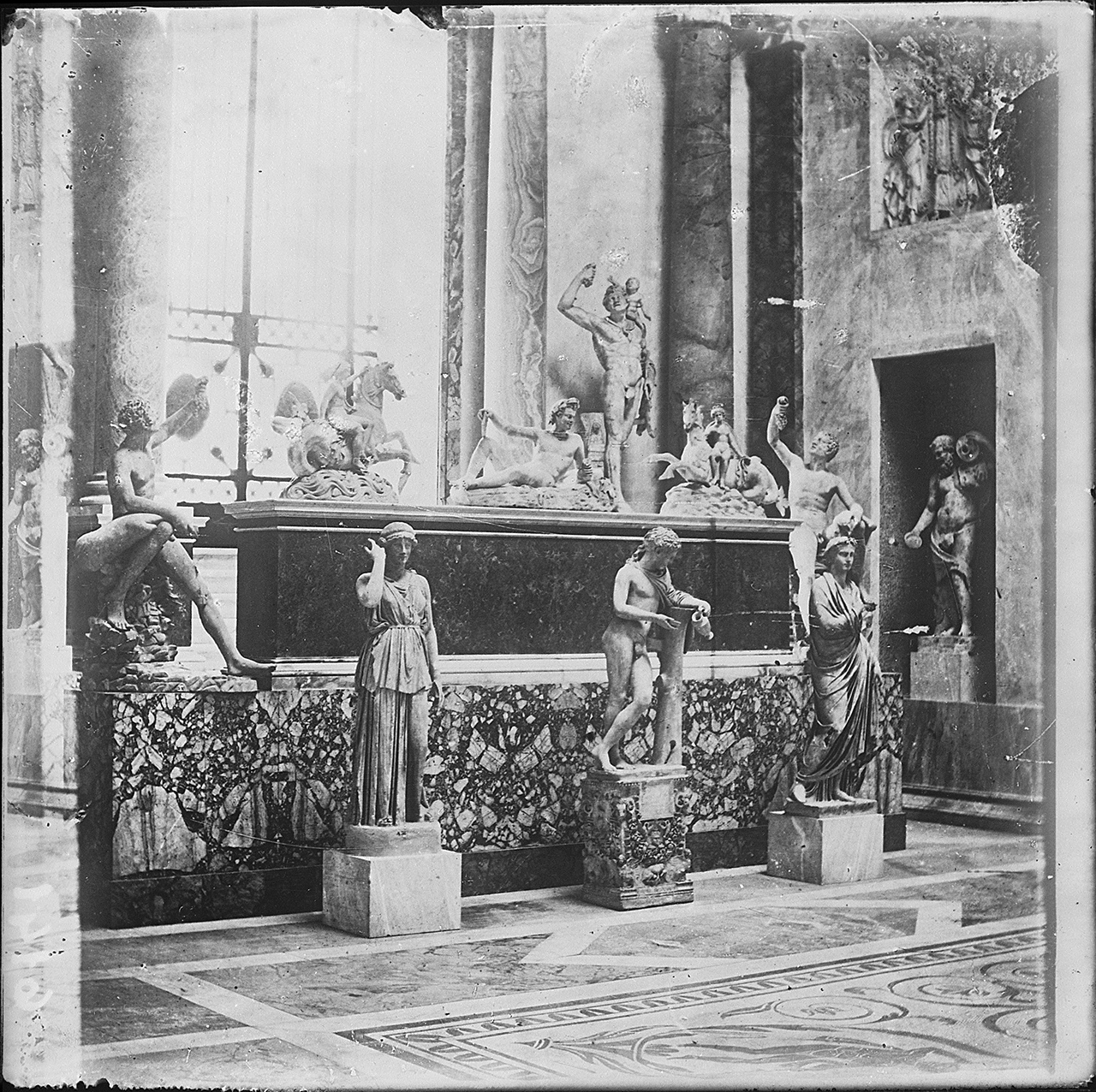 Raccolta Enrico Valenziani di Valenziani, Enrico, D'Alessandri, Antonio, Tuminello, Lodovico, Altobelli e Molins (XIX-XX)