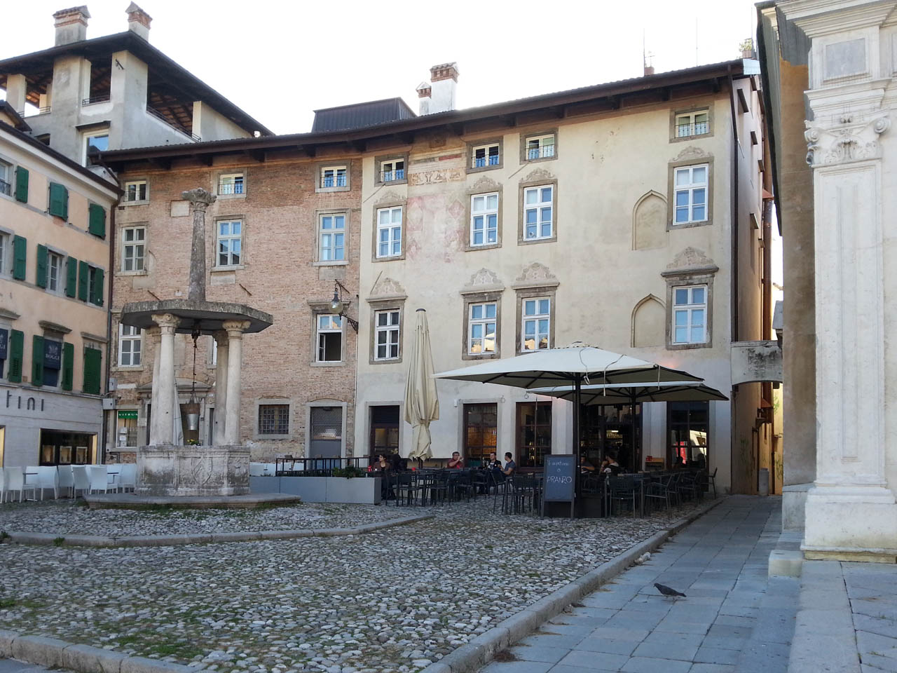 Casa Ottelio, Giacomelli (casa, in linea) - Udine (UD) 