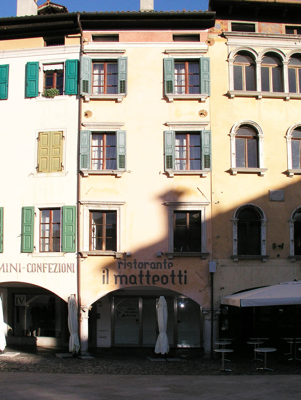 Casa in Piazza Giacomo Matteotti (casa, in linea) - Udine (UD) 