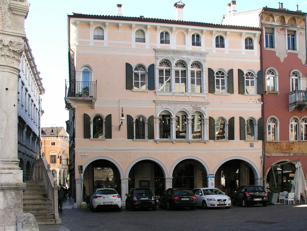 Palazzo Sacchia (palazzo, privato) - Udine (UD) 