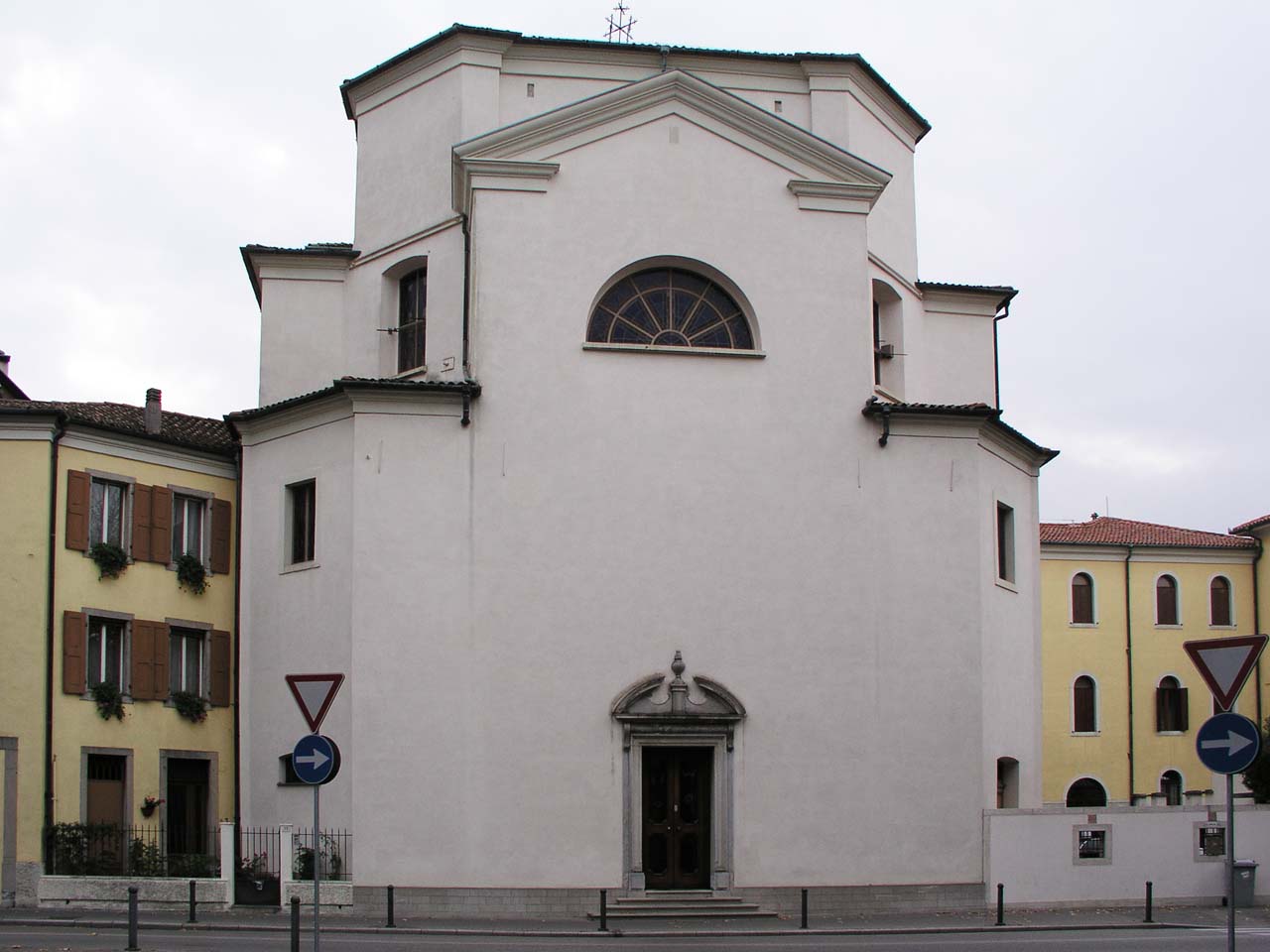 Chiesa dell'Adorazione di Santo Spirito e cappella (chiesa, parrocchiale) - Udine (UD) 