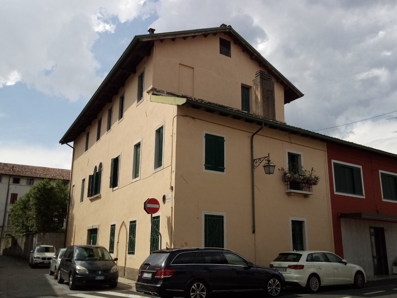 Casa Carlini, Giacomello (casa, a corte) - Spilimbergo (PN)  (XIV, seconda metà; XIX)