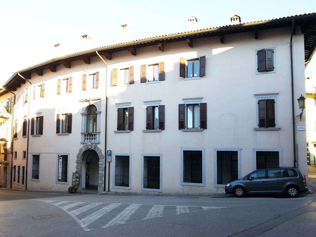 Palazzo prospettante su Piazza Dante Alighieri (palazzo, privato) - San Daniele del Friuli (UD) 