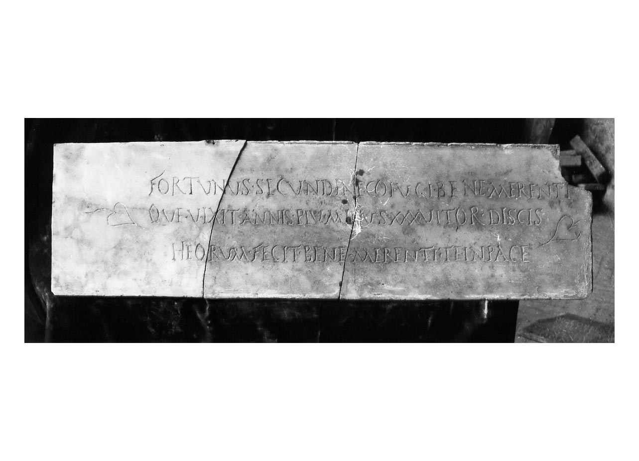 iscrizione funeraria - produzione tardoantica (sec. IV d.C)