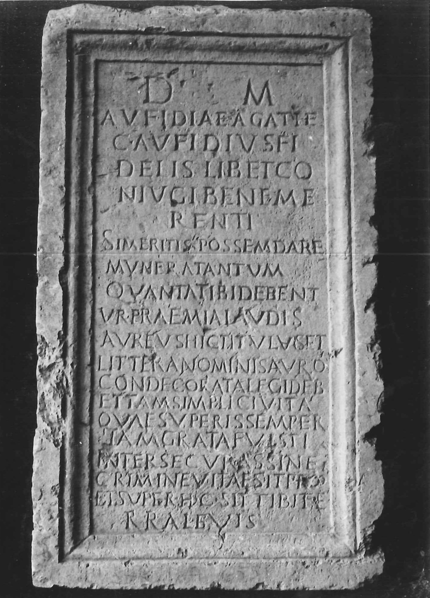 iscrizione funeraria - produzione imperiale (sec. II d.C)