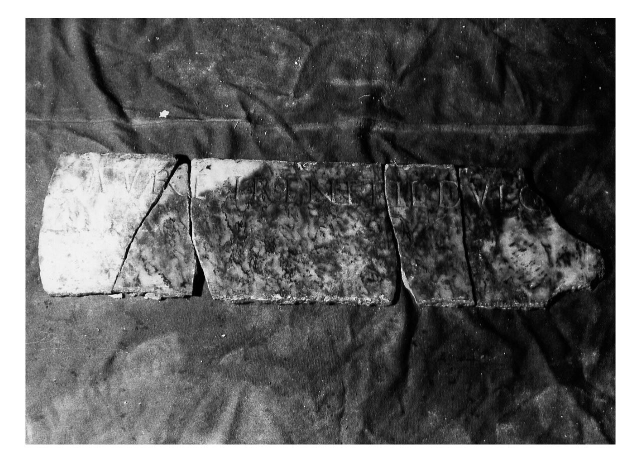 iscrizione funeraria - produzione imperiale (secc. III-IV d.C)