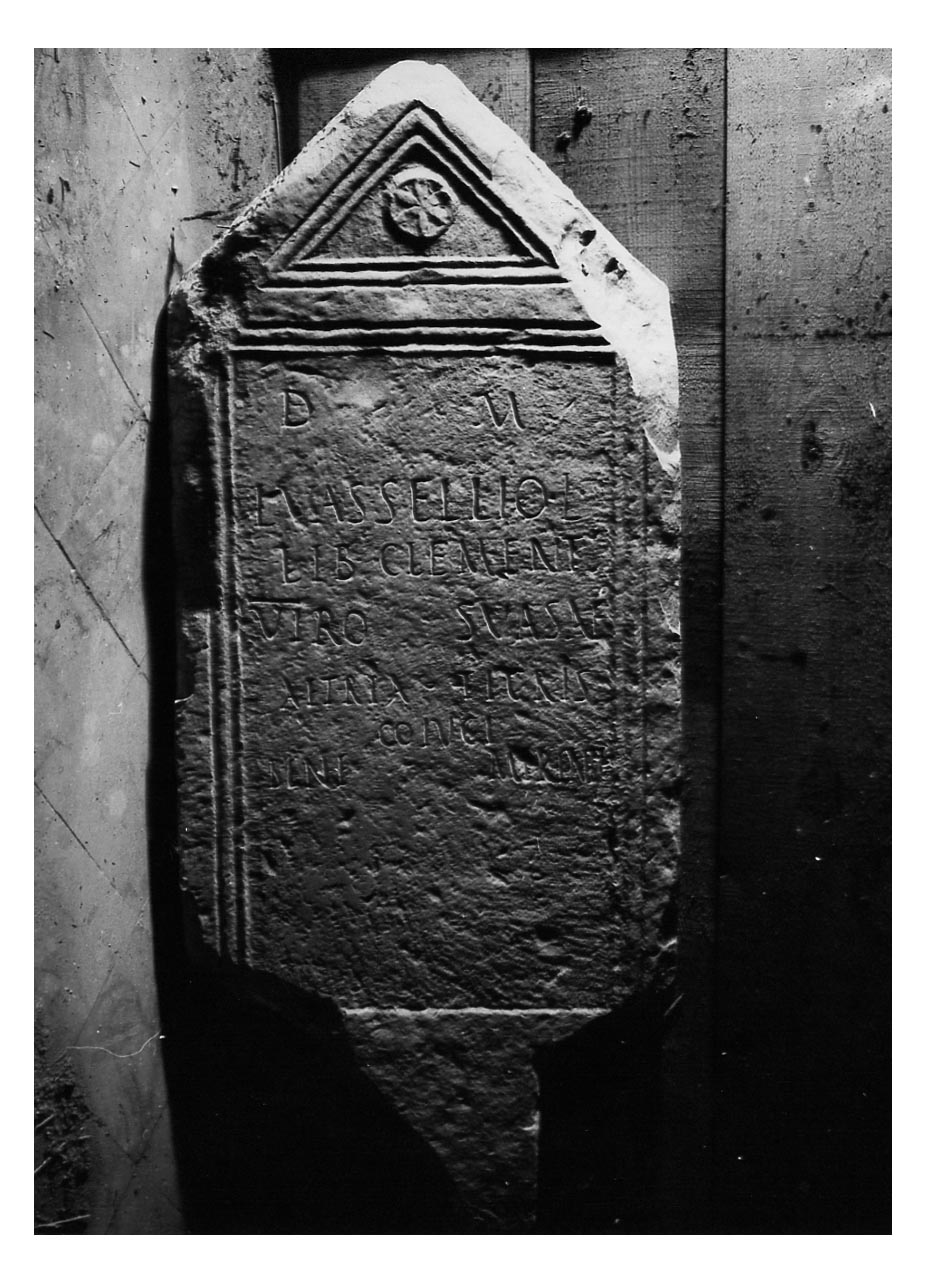 iscrizione funeraria - produzione imperiale (sec. II d.C)