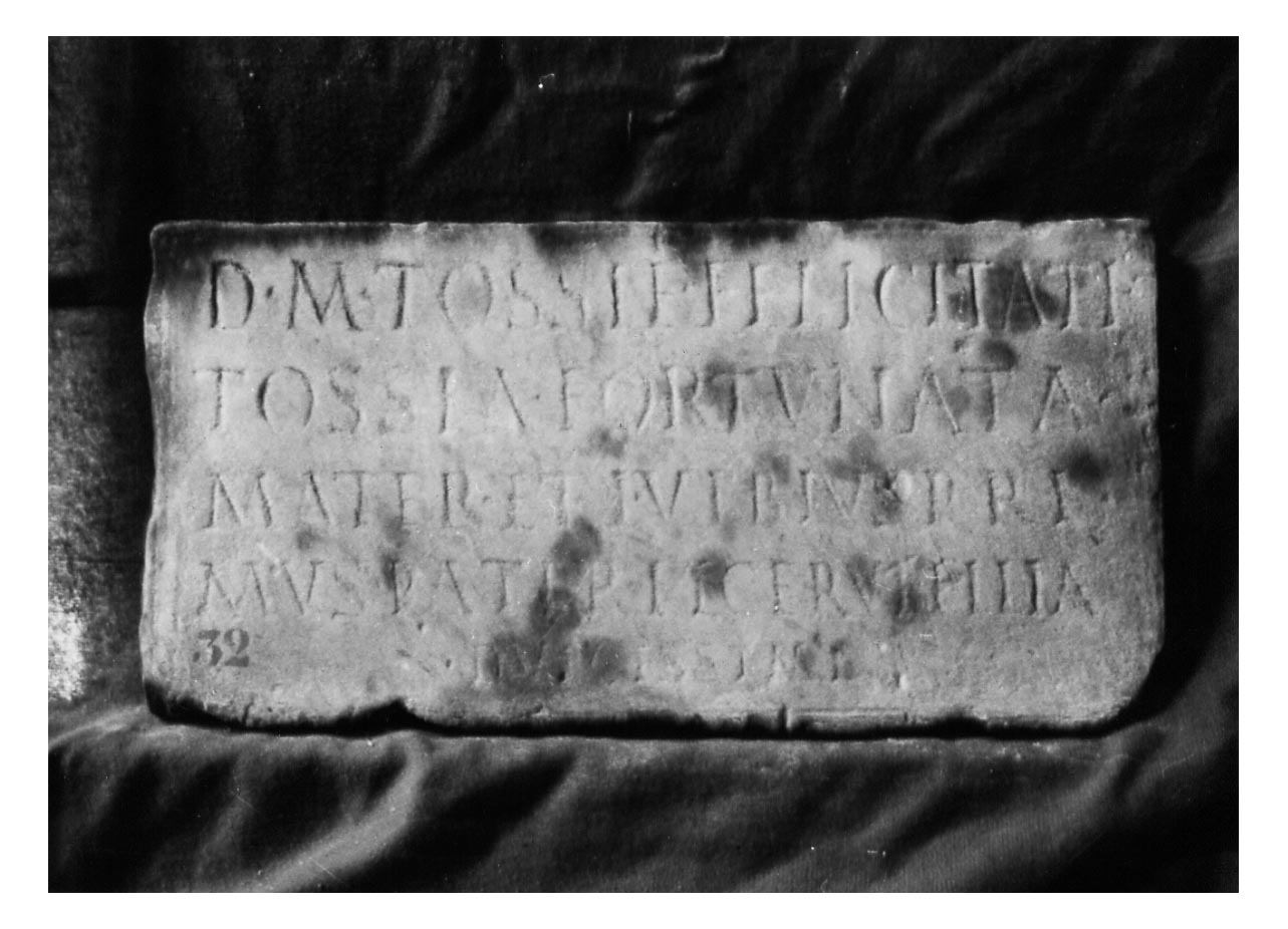 iscrizione funeraria - produzione imperiale (fine sec. II d.C)