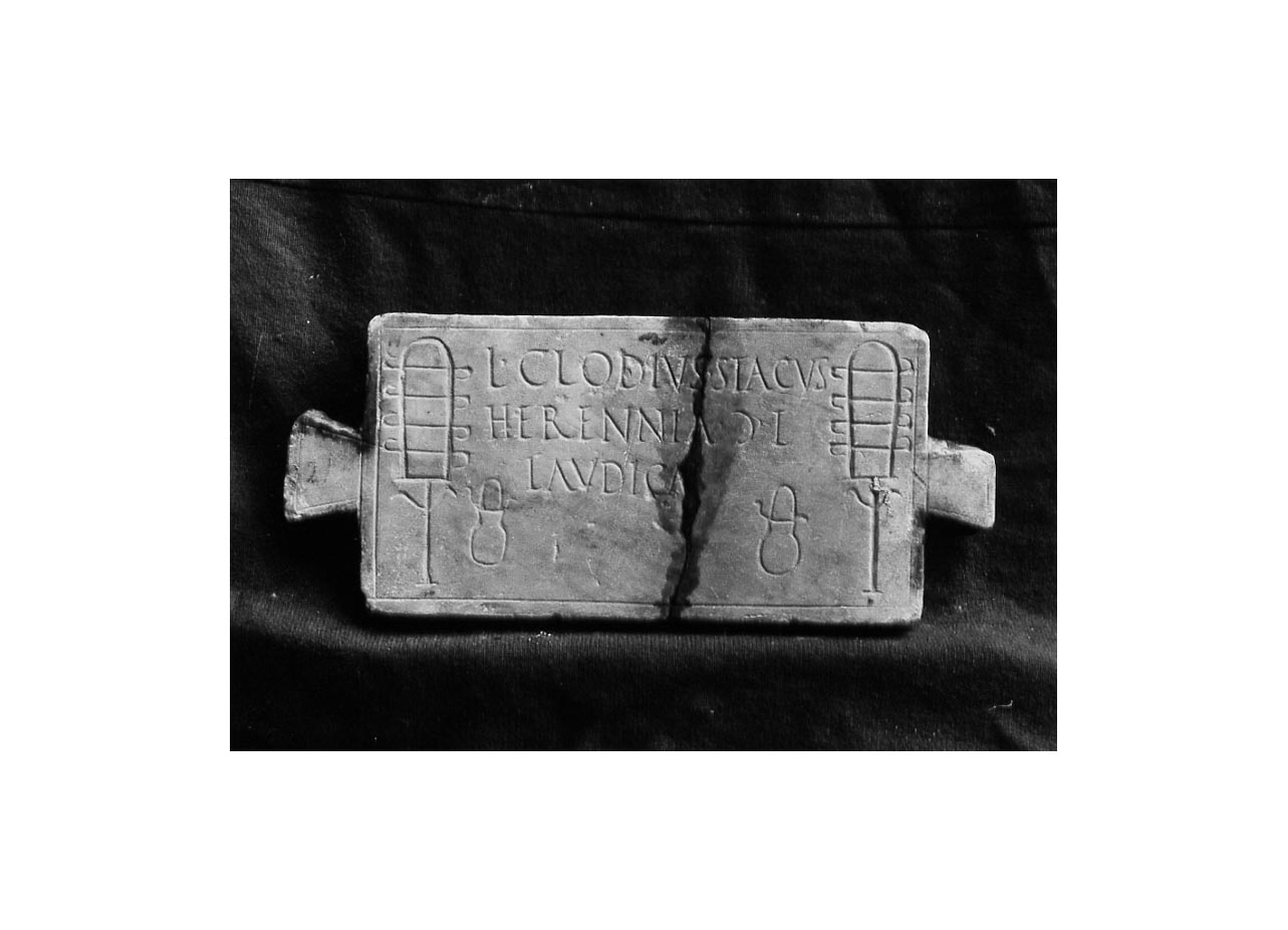 iscrizione funeraria - produzione imperiale (sec. II d.C)