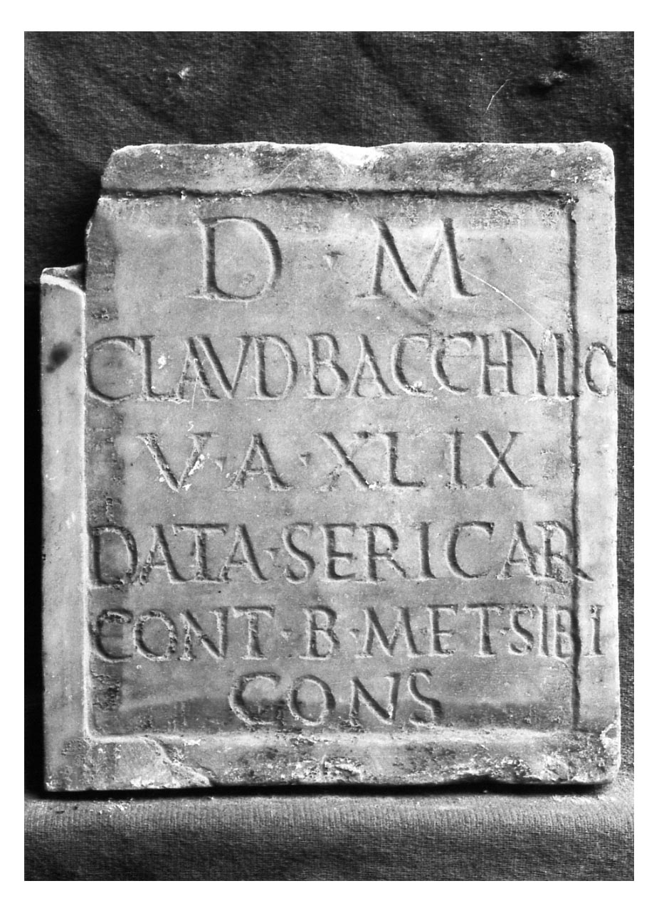 iscrizione funeraria - produzione imperiale (sec. II d.C)