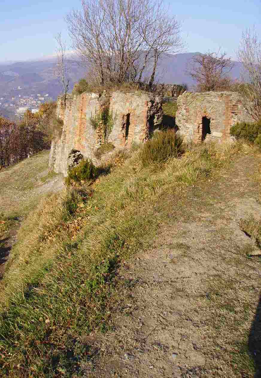 Ex Torre delle Bombe (torre, militare) - Genova (GE)  (XX)