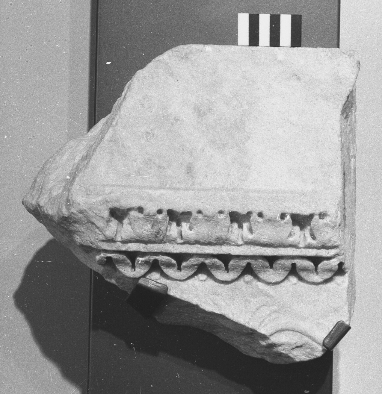 cornice/frammento (sec. I a.C)