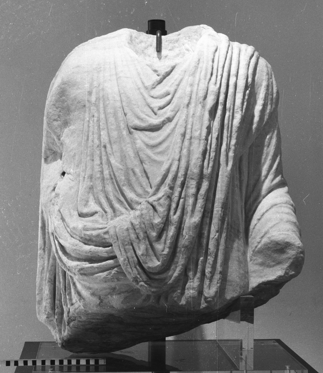 personaggio maschile (busto di togato) (sec. I d.C)