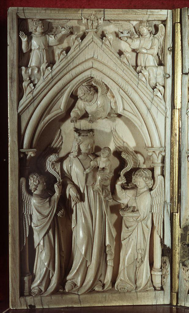 Madonna con Bambino in gloria tra angeli (valva di dittico) - bottega francese (secondo quarto sec. XIV)