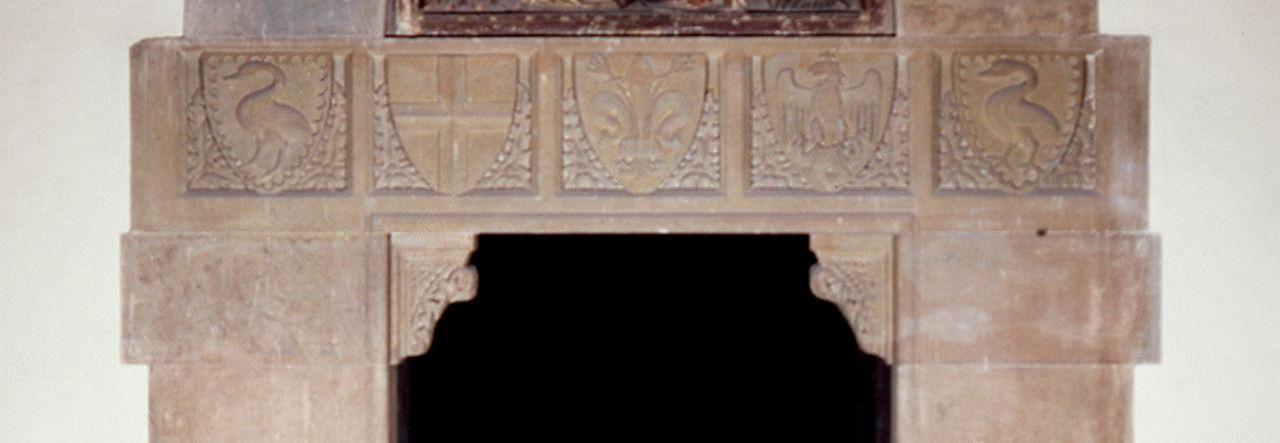 stemmi della città di Firenze e stemma del podestà Boffardo Cicinelli (portale) - bottega fiorentina (prima metà sec. XIV, sec. XV)