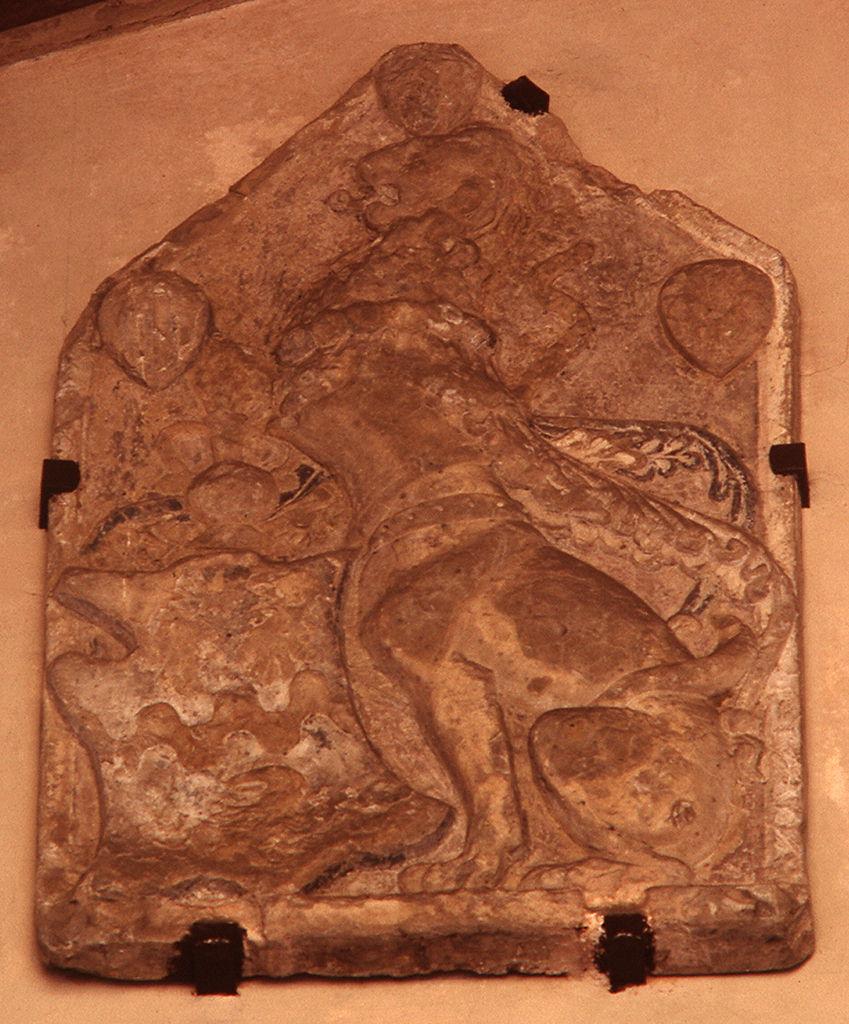 stemma del podestà Andrea Cantarari da Ancona (rilievo) - bottega toscana (sec. XV)