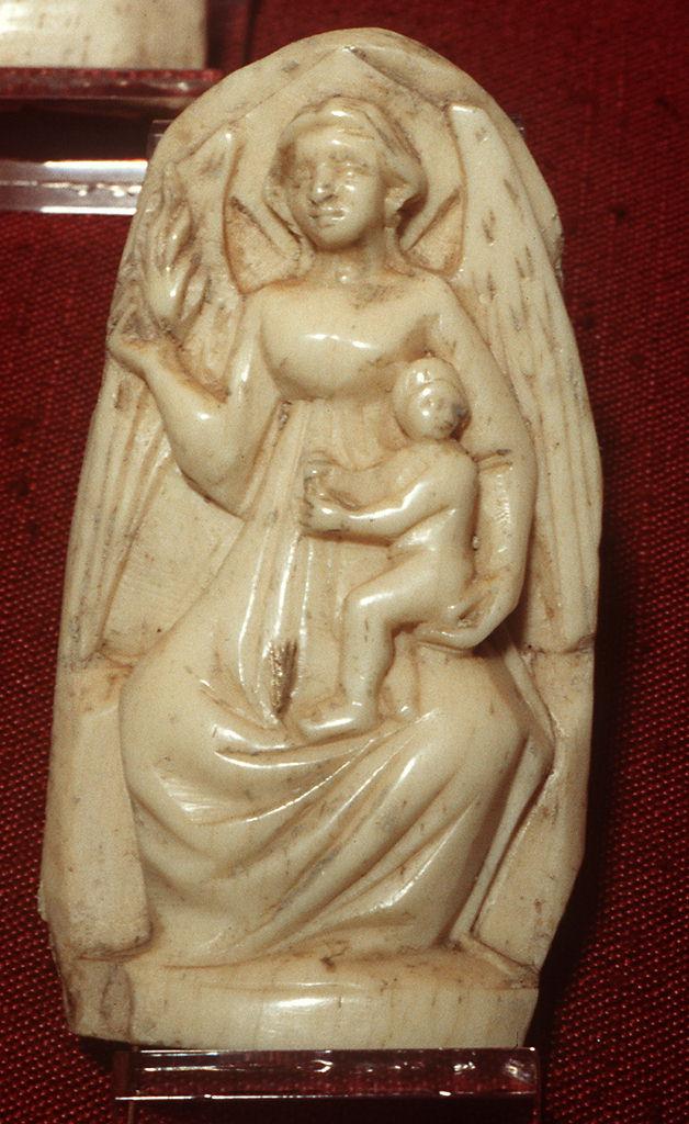 Carità (placchetta) - manifattura italiana (seconda metà sec. XIV)