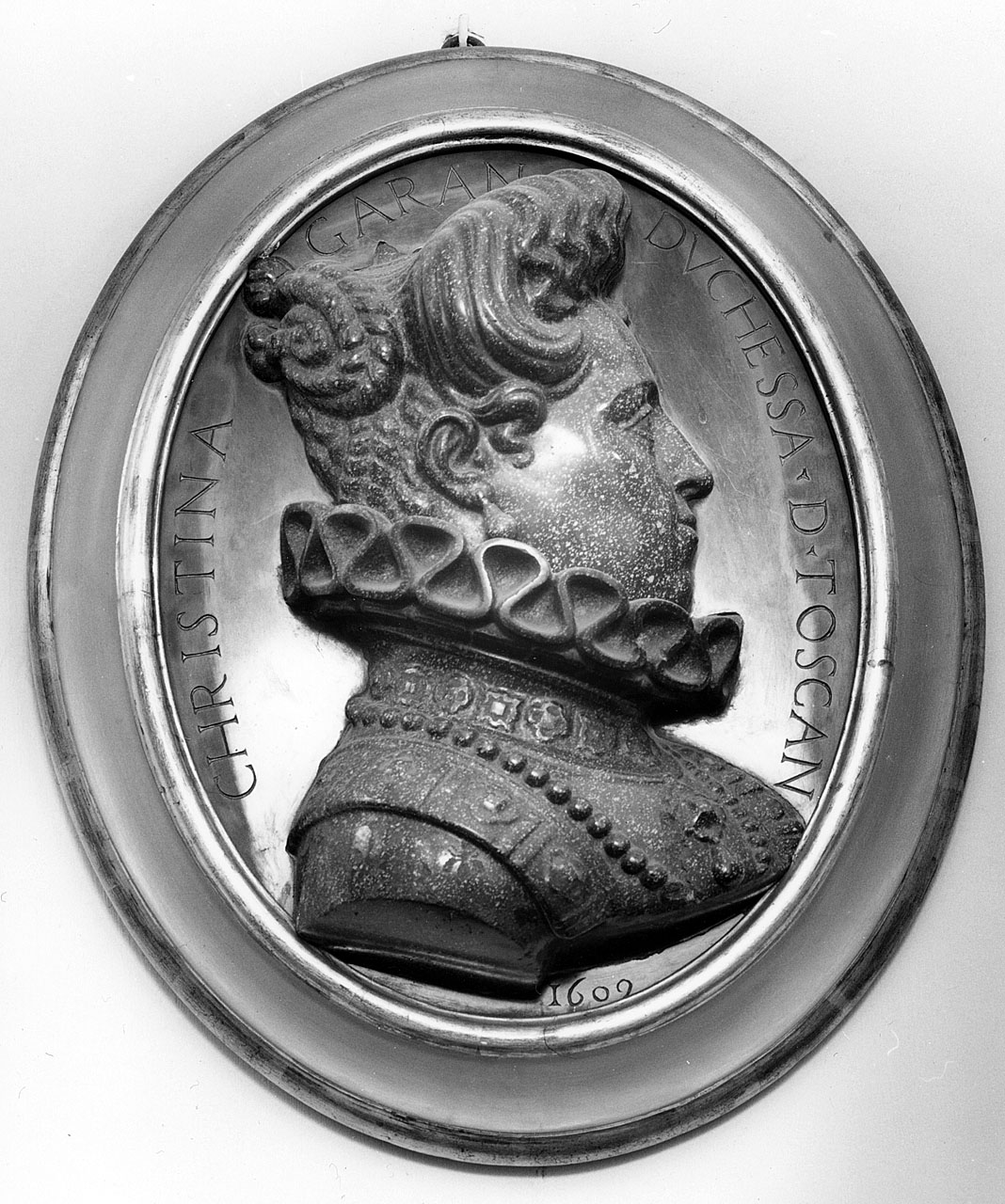 ritratto di Cristina di Lorena (rilievo) di Ferrucci Mattias detto Mattia del Tadda (sec. XVII)