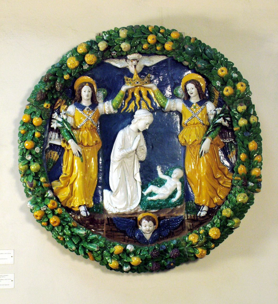 adorazione di Gesù Bambino e angeli (rilievo) di Della Robbia Luca (bottega), Della Robbia Giovanni (sec. XV, sec. XVI)