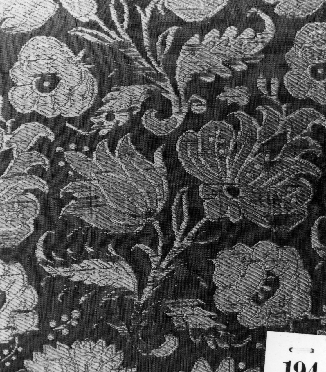 tessuto, frammento - manifattura italiana (metà sec. XVII)