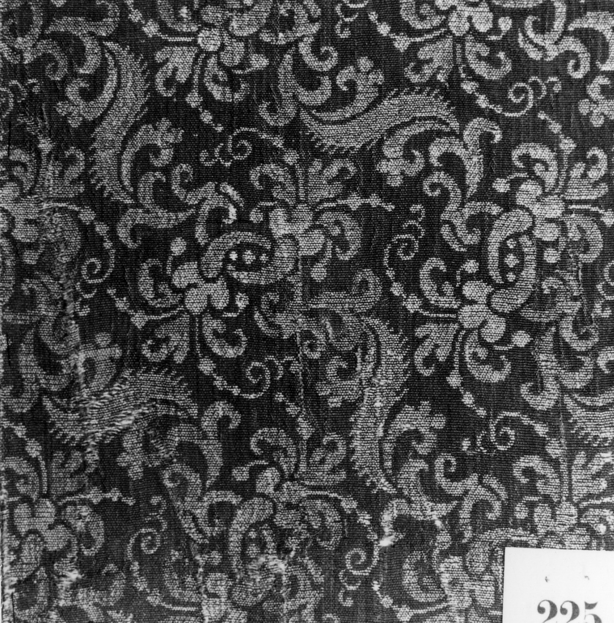 tessuto, frammento - manifattura italiana (primo quarto sec. XVII)