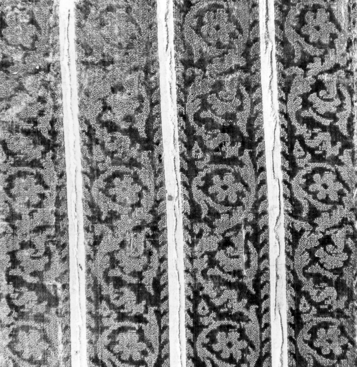 tessuto, frammento - manifattura italiana (primo quarto sec. XVII)