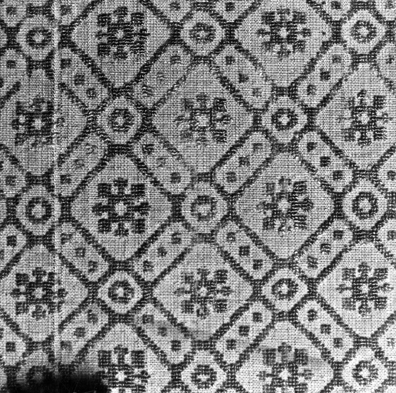 tessuto, frammento - manifattura spagnola (fine/ inizio secc. XVI/ XVII)