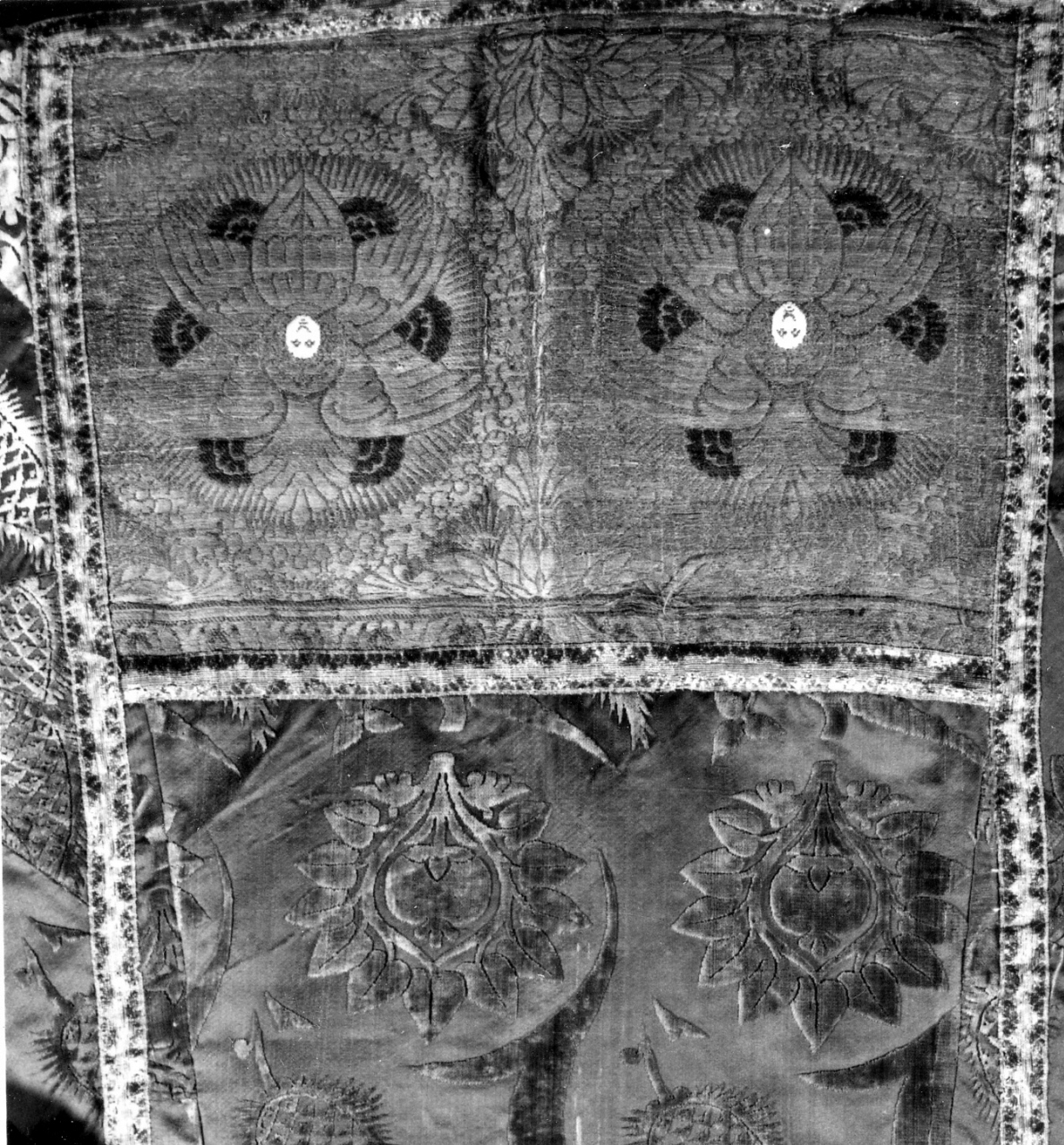 tunicella - manifattura veneziana, manifattura fiorentina (sec. XV)