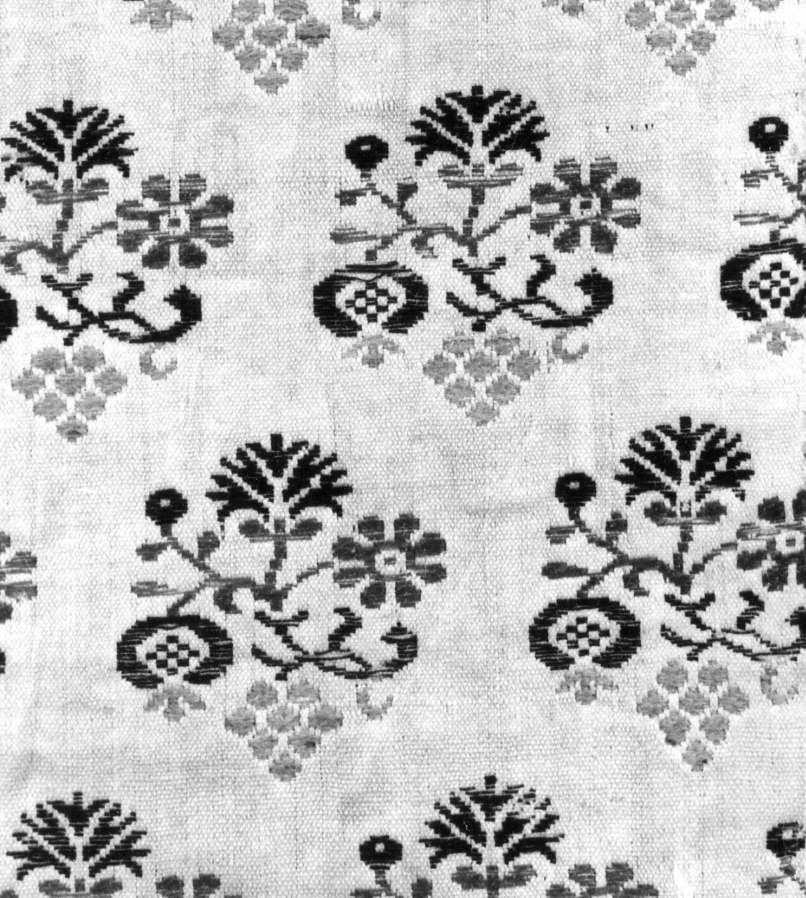 tessuto, frammento - manifattura italiana (prima metà sec. XVII)