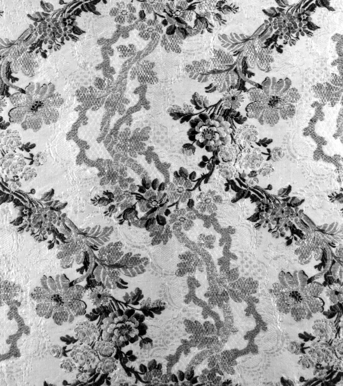 abito femminile, frammento - manifattura italiana (terzo quarto sec. XVIII)