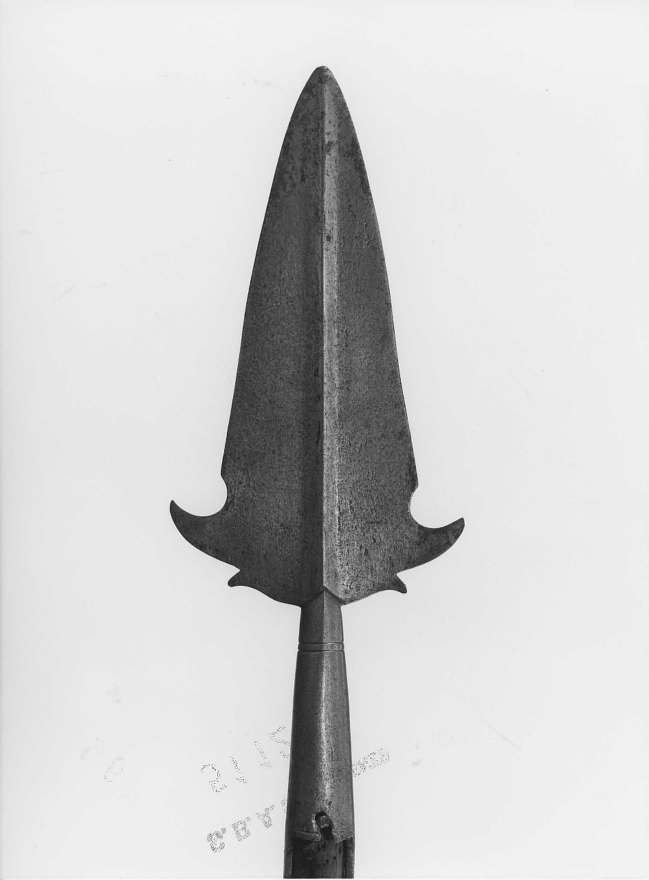 motivi decorativi vegetali (mezzapicca) - produzione toscana (terzo quarto sec. XVII)