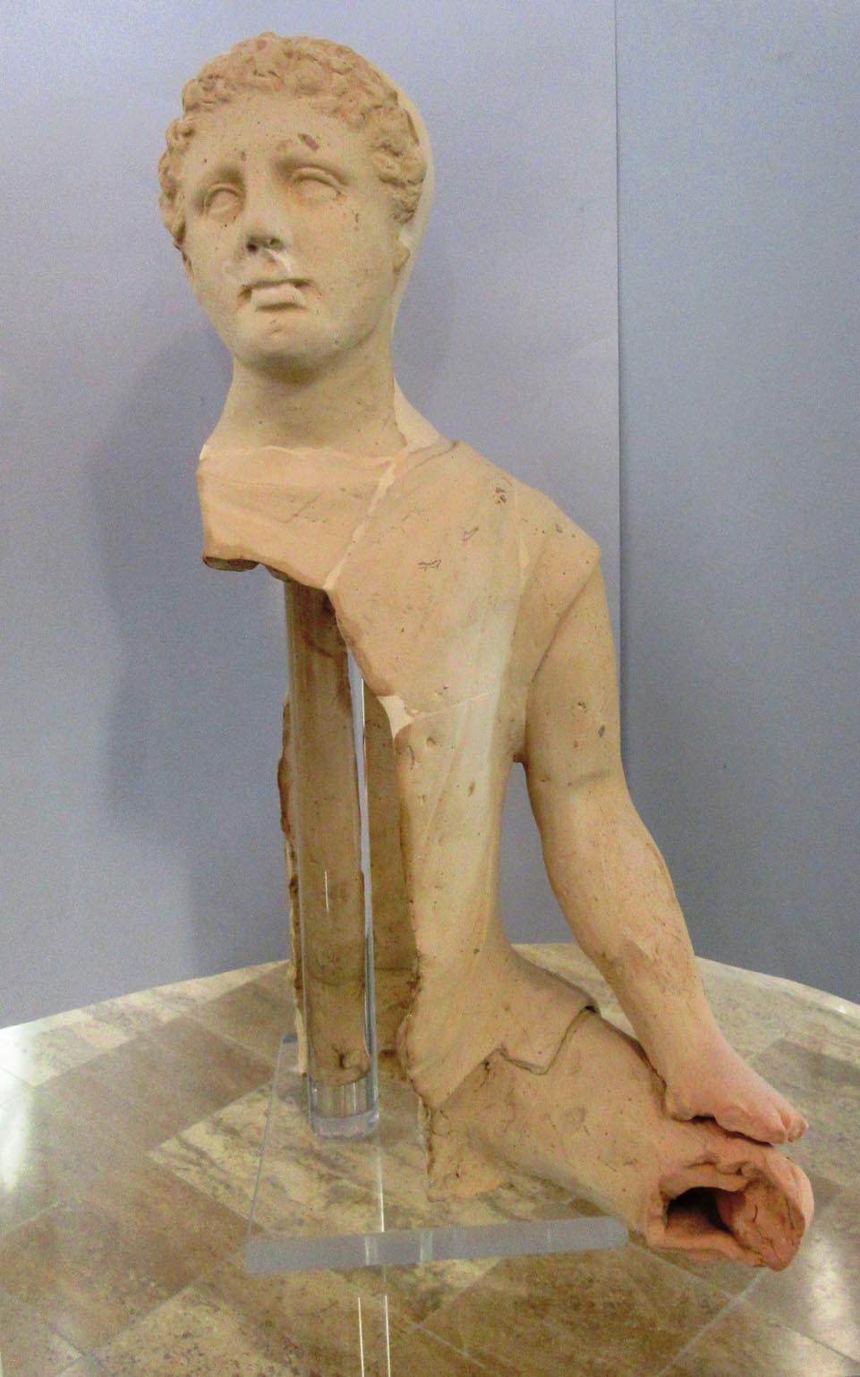 giovinetto (statua/ maschile) (III-II a.C)